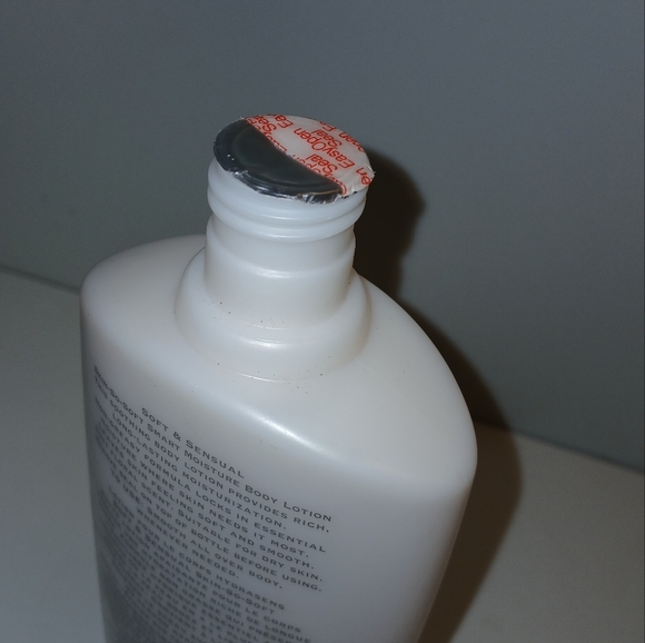 Body Lotion - Picture 5 of 5